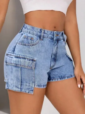 Classic Mid-Rise Denim Shorts with Functional Pockets